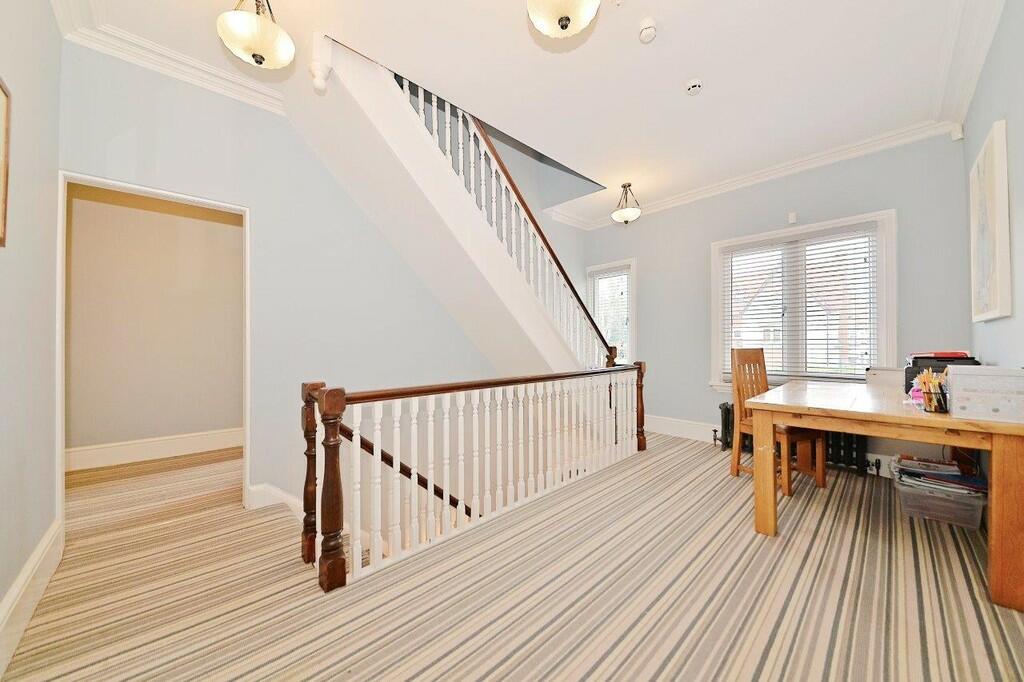 Additional image 14 of 82  Cotton Lane