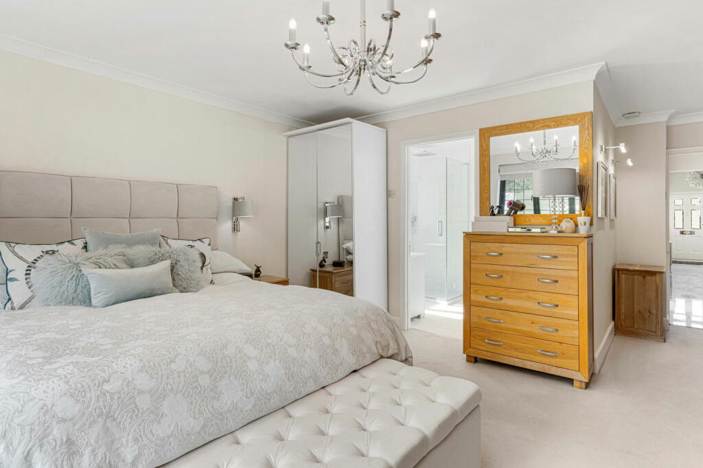 Additional image 25 of Codicote Road, Welwyn, AL6