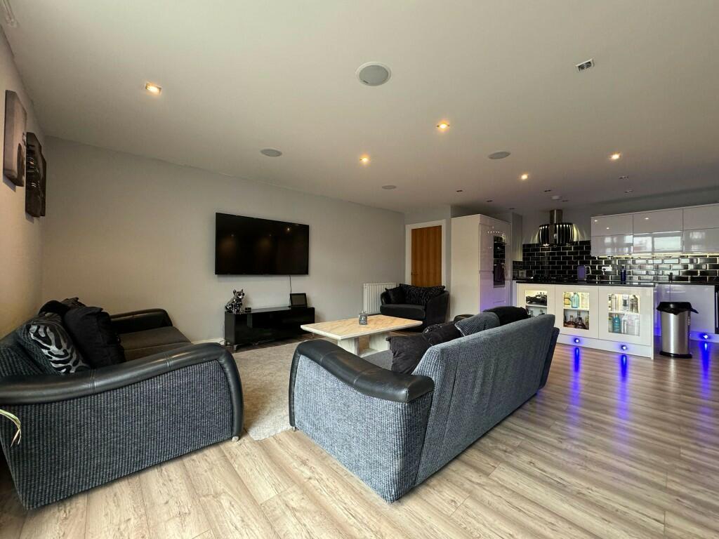 Additional image 11 of Penthouse Apartment, King Edwards Wharf, Birmingham, B16