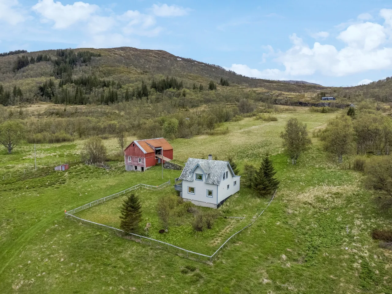 Additional image 3 of Tussøya 125, 9128 Tussøy