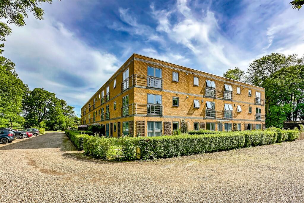 Additional image 16 of Astwick Manor, Coopers Green Lane, Hatfield, Hertfordshire, AL10