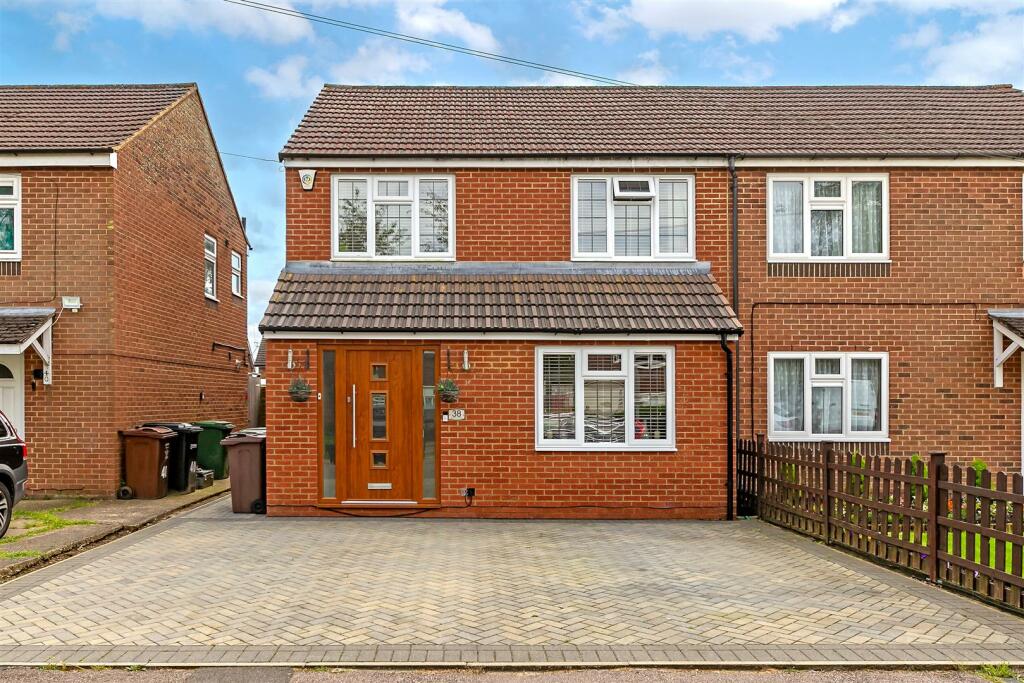 Additional image 18 of Nelson Avenue, St Albans