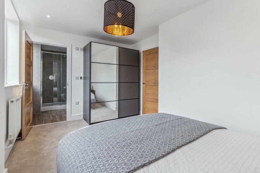 Additional image 13 of Vaughan Road, Harpenden, AL5