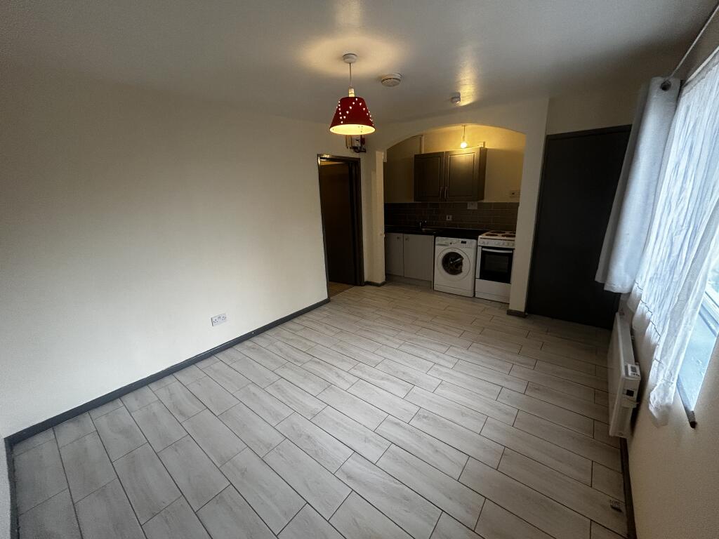 Additional image 5 of Worlds End Lane, Quinton