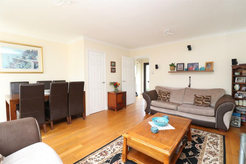 Additional image 4 of Colney Heath Lane, St. Albans