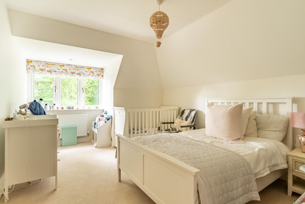 Additional image 11 of The Kestrels, Bucknalls Drive, Bricket Wood, St. Albans, AL2