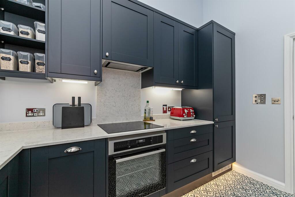 Additional image 3 of The Birches, 47 Azalea Close, St. Albans