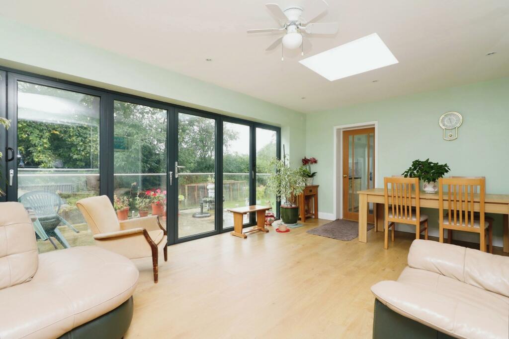 Additional image 19 of Hillside Way, Welwyn, Herts, AL6