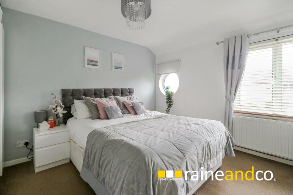 Additional image 10 of Middlefield, Welwyn Garden City