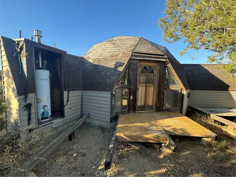 2774 Sunnyslope Road, Pinon Hills, CA 92372