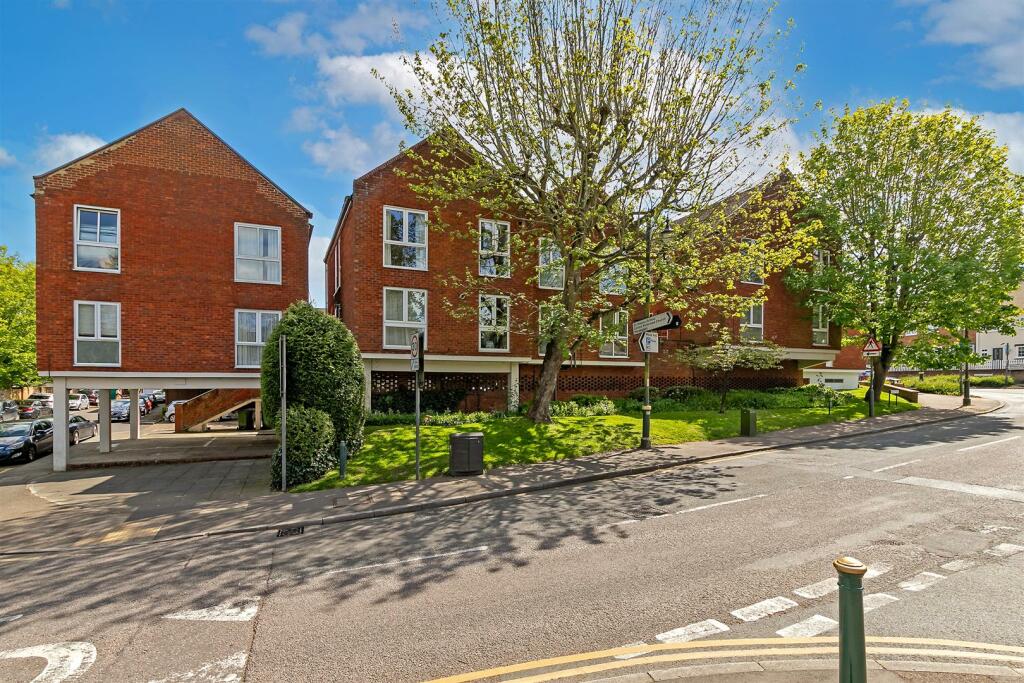 Additional image 5 of High Street, Wheathampstead, St. Albans