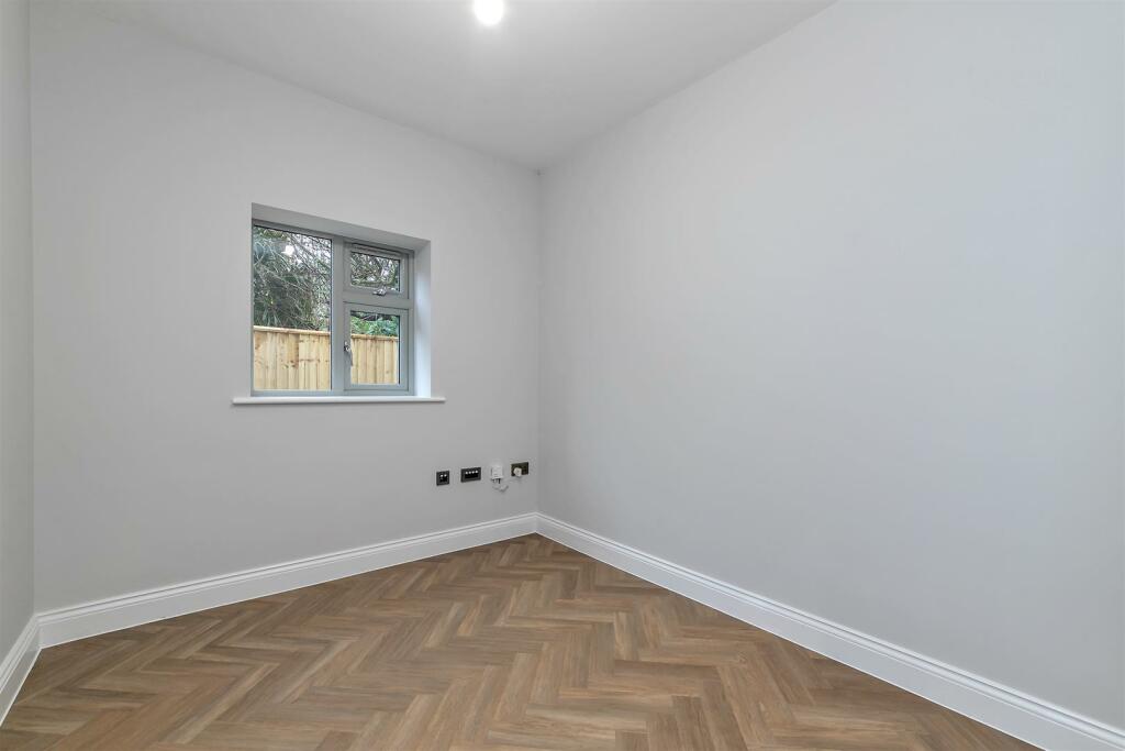 Additional property image - Highfield Road, Sandridge, St. Albans