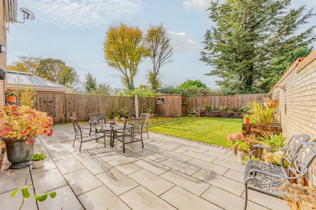 Additional image 2 of Sevenacres, Tewin