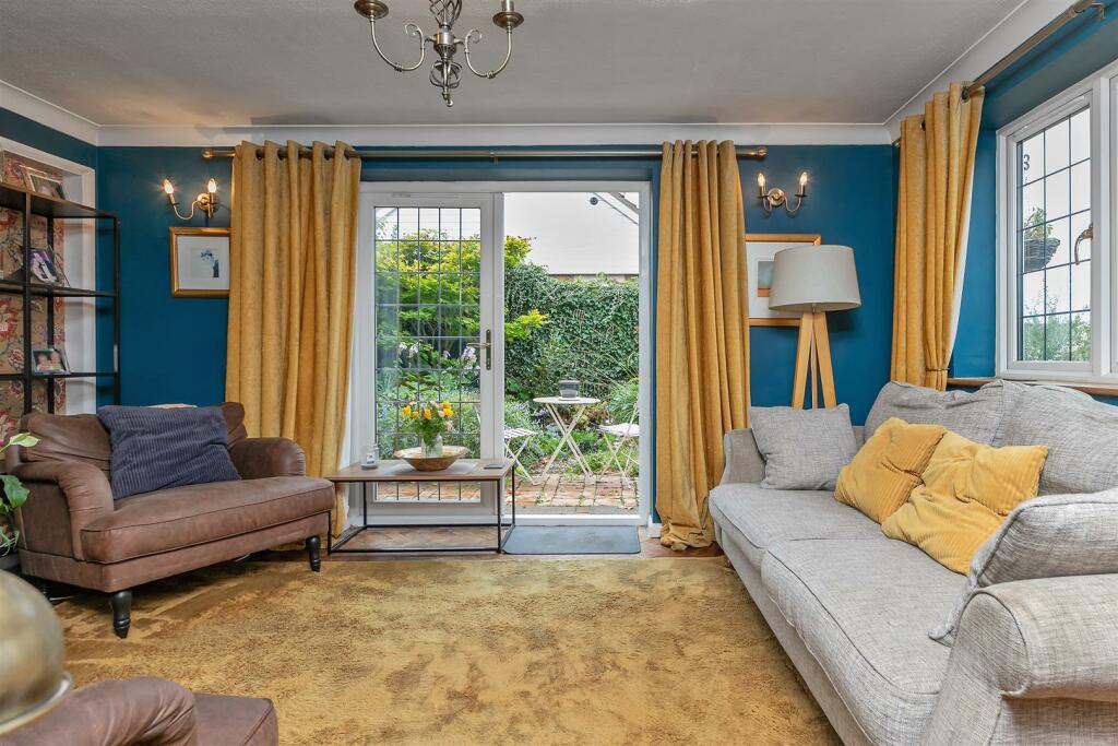 Additional image 20 of Roe Green Close, Hatfield