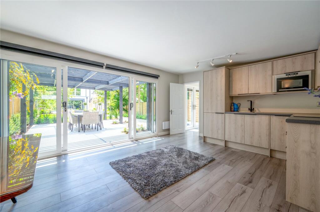 Additional image 23 of Brampton Road, St. Albans, Hertfordshire