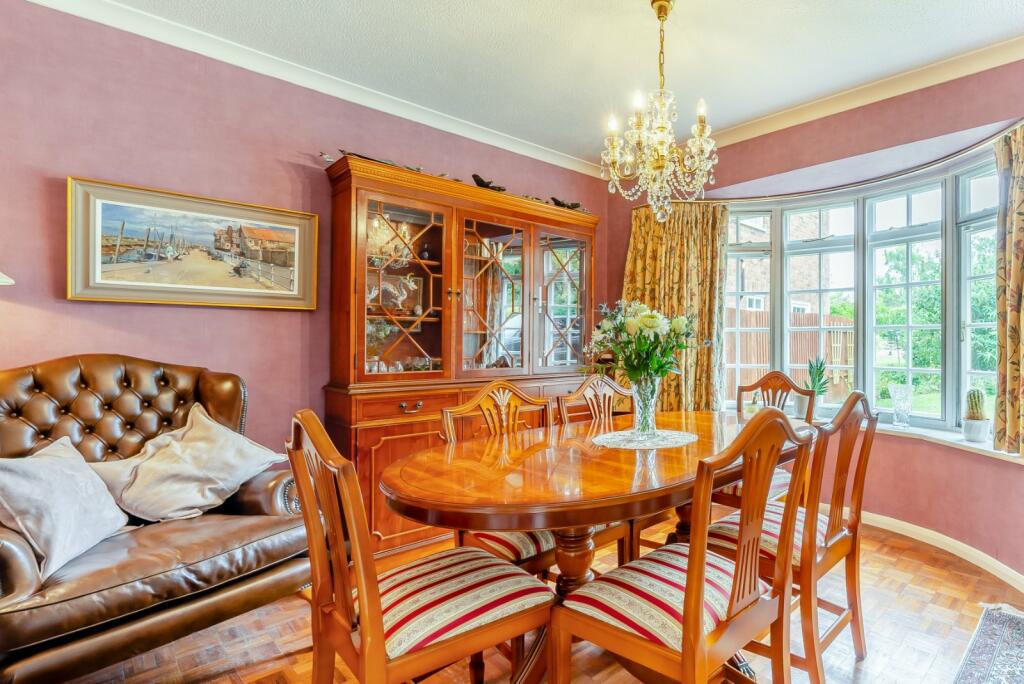 Additional image 4 of Burton Close, Wheathampstead, St Albans