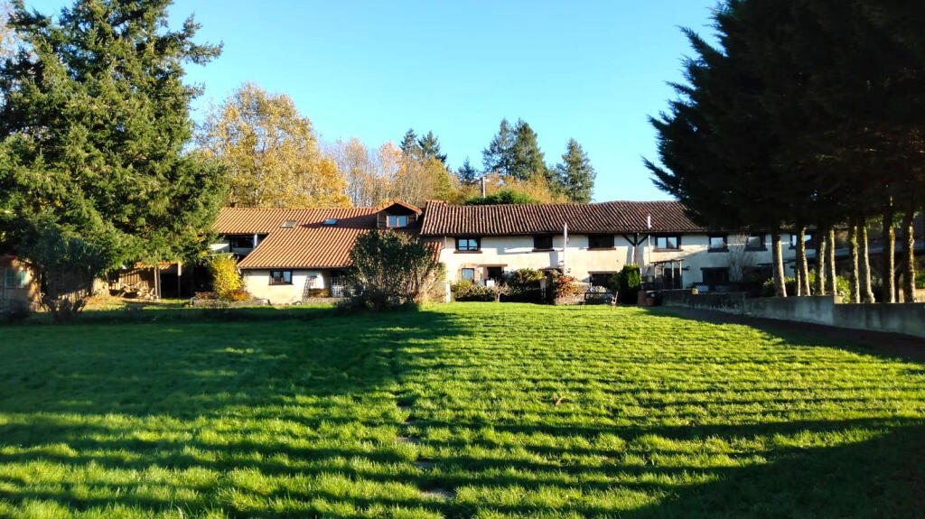 Primary image of Poitou-Charentes, Charente, Pressignac, France