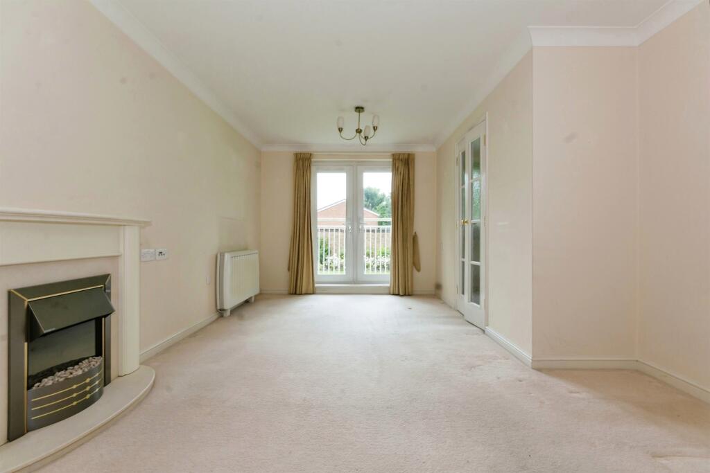 Additional image 4 of Stratford Road, Hall Green, Birmingham