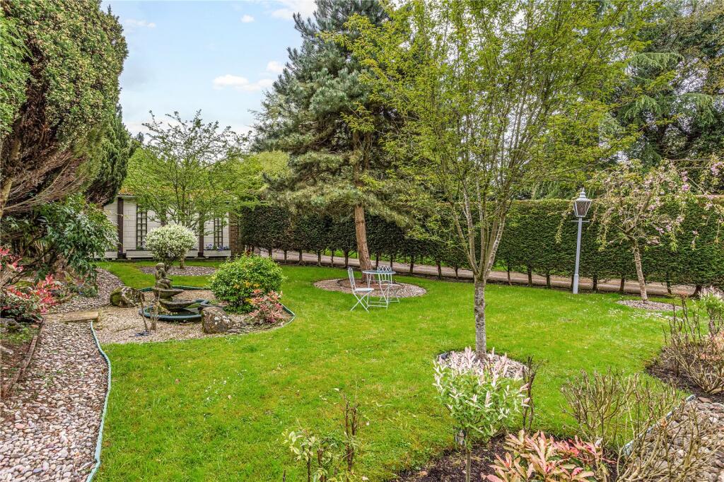 Additional image 28 of Delmer End Lane, Flamstead, AL3