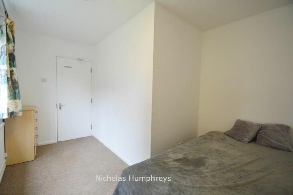 Additional image 5 of Link Walk