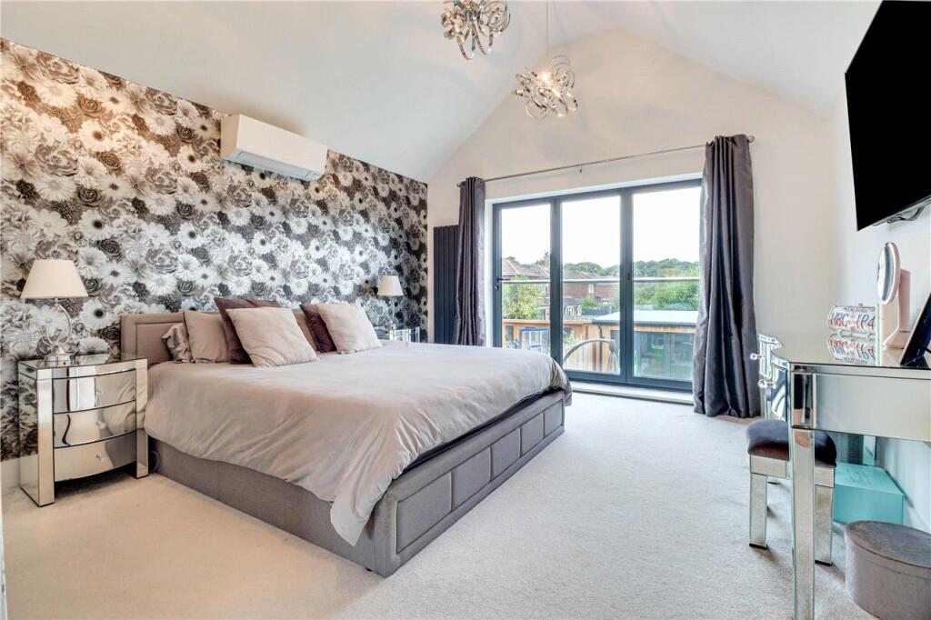 Additional image 11 of Park Street Lane, Park Street, St. Albans, AL2