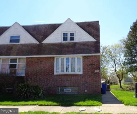 Primary image of 15033 London Road, Philadelphia, PA 19116