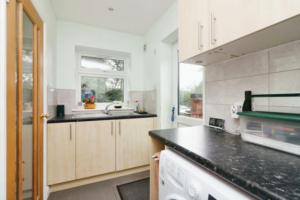 Additional image 13 of Hillside Way, Welwyn, Herts, AL6
