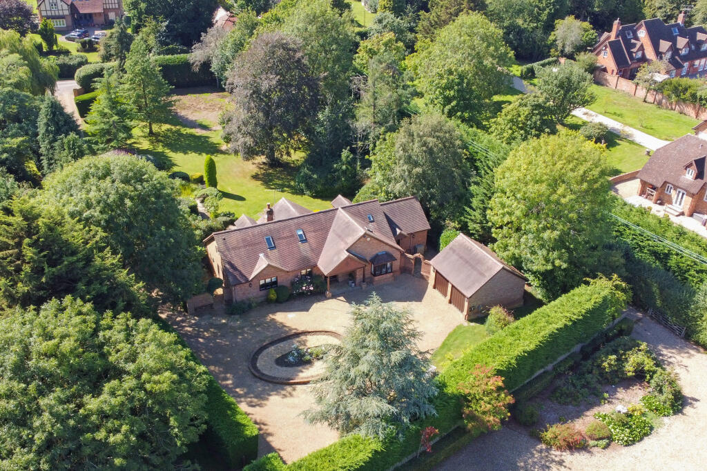 Additional image 24 of Holly Lane, Harpenden, AL5