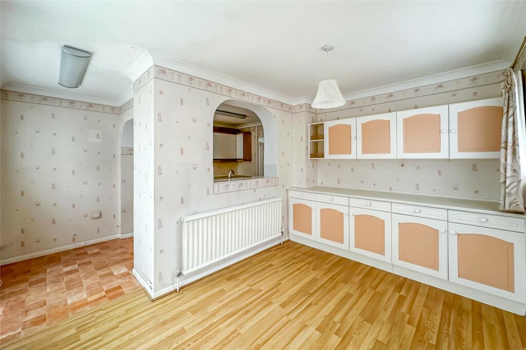 Additional image 10 of Springwood Walk, St. Albans, Hertfordshire, AL4