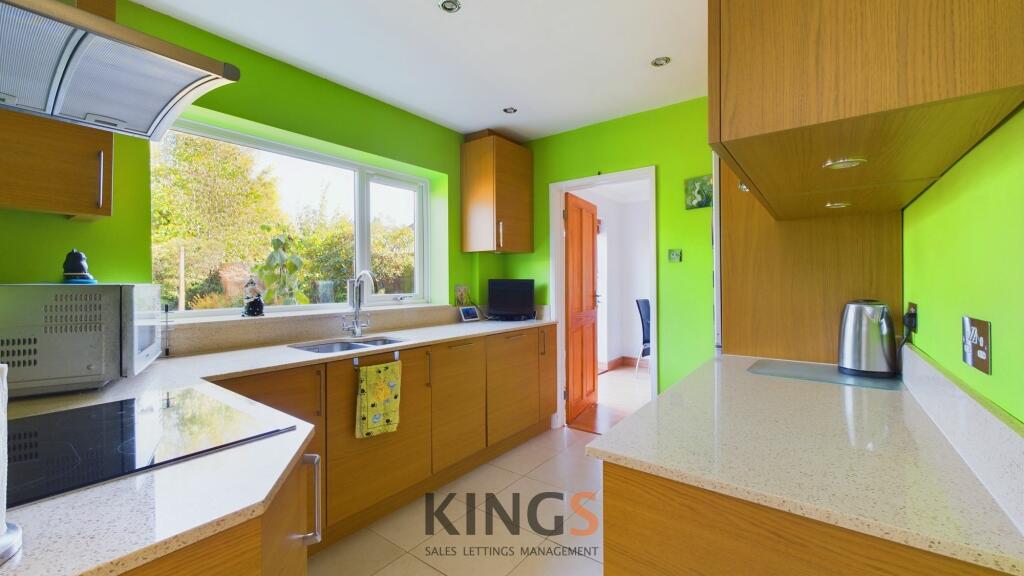 Additional image 26 of Peplins Way, Brookmans Park, AL9