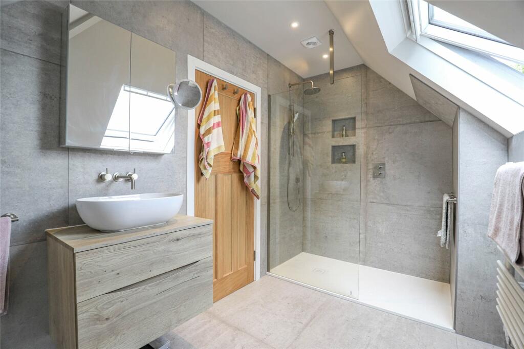 Additional image 11 of Townsend Drive, St. Albans, Hertfordshire, AL3