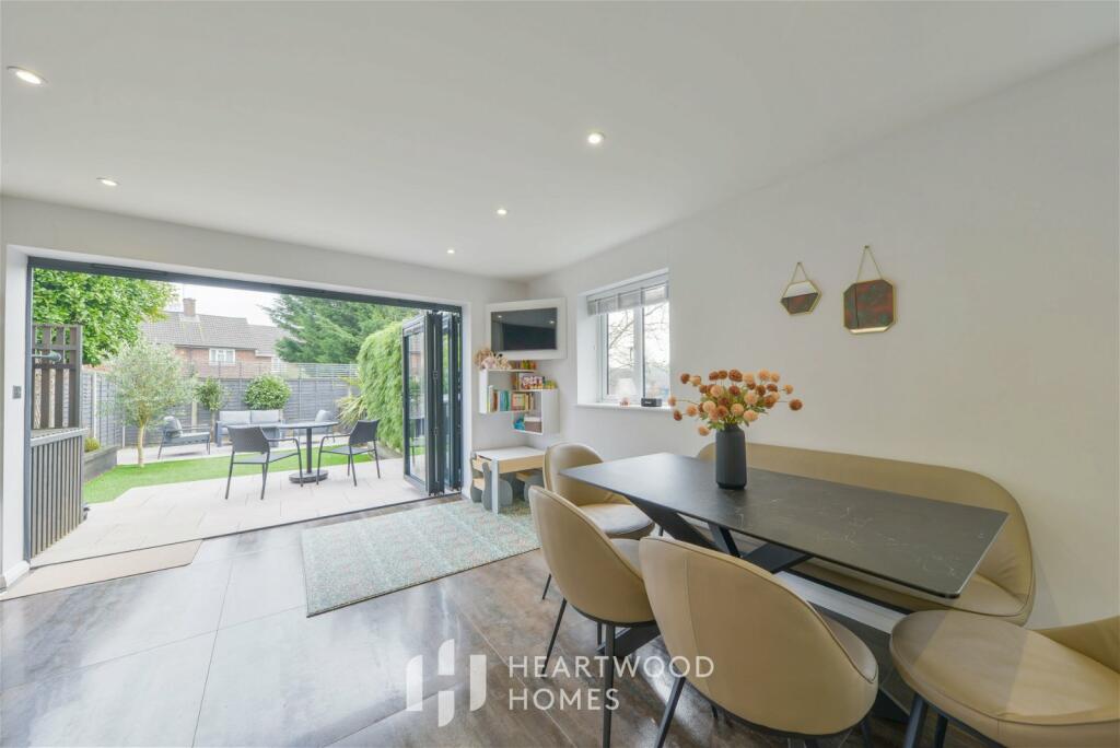 Additional image 7 of Tennyson Road, St. Albans, AL2 3HX