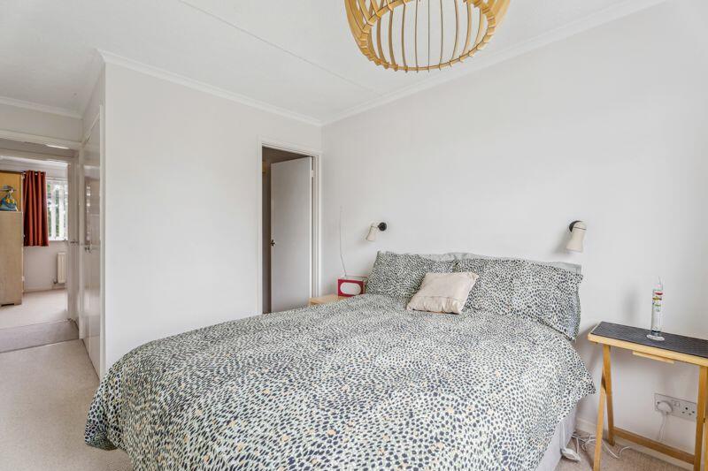 Additional image 10 of Wheatlock Mead, Redbourn