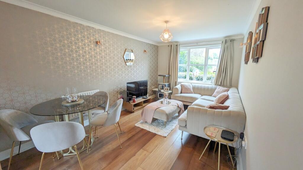 Additional image 3 of Wenham Place, Hatfield, Hertforshire, AL10