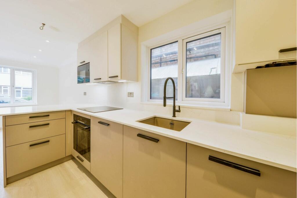 Additional image 2 of The Acorns, St. Albans, AL4