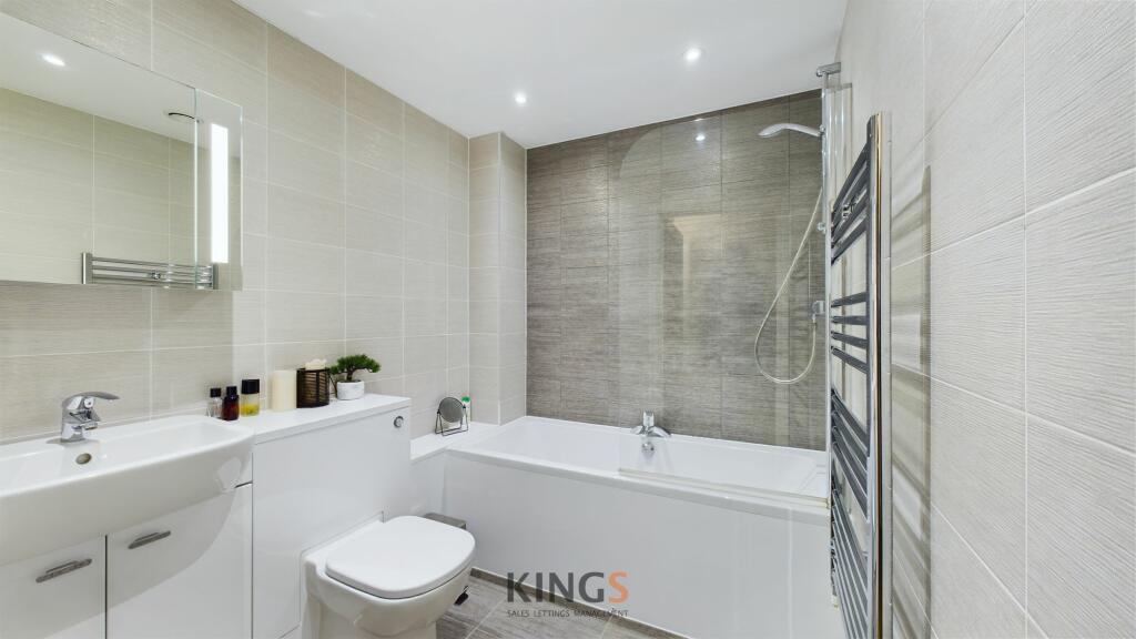 Additional image 6 of Roe Green Lane, Alban Court, AL10