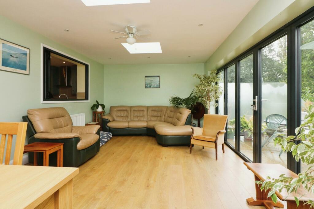 Additional image 6 of Hillside Way, Welwyn, Herts, AL6