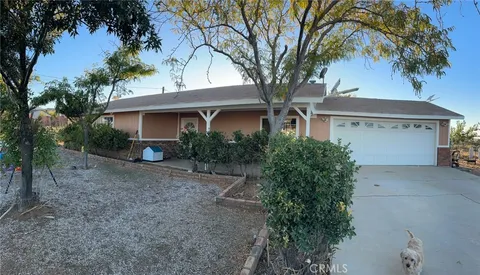 8776 Sierra Vista Rd, Phelan, CA 92371
