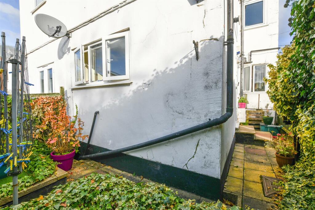 Additional image 9 of High Street, London Colney, St. Albans