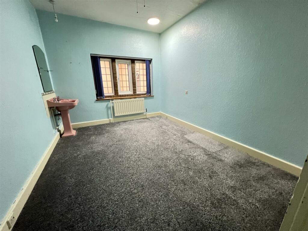 Additional image 37 of Englestede Close, Handsworth Wood, Birmingham