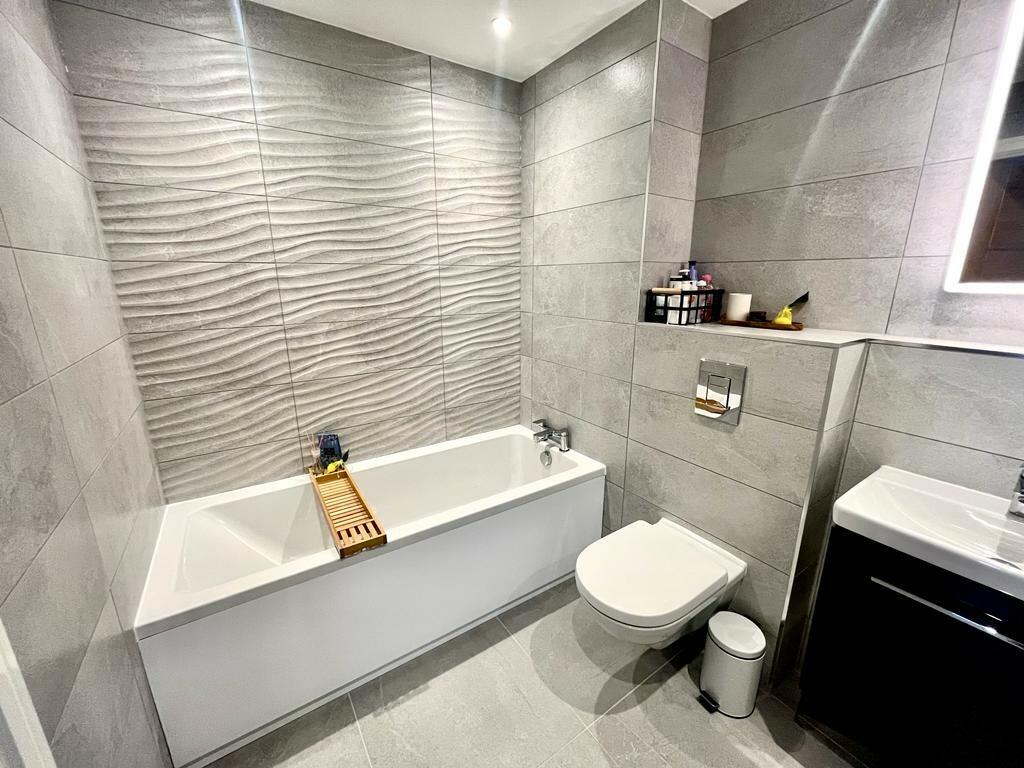 Additional image 13 of Oakview, Wake Green Road, Moseley, B13