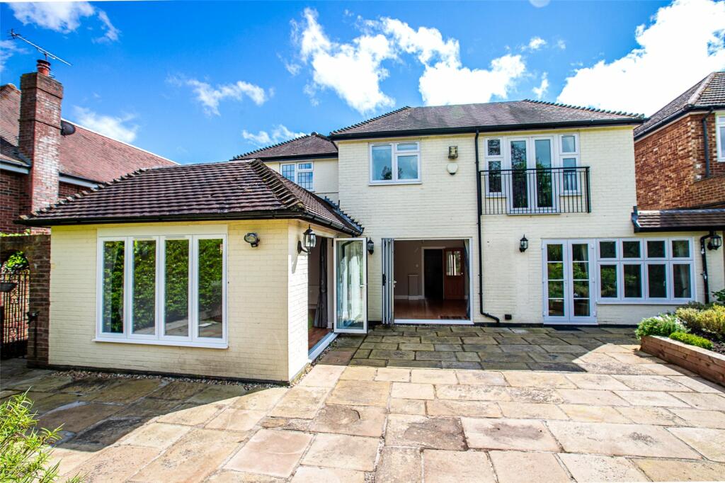 Additional image 9 of Calder Avenue, Brookmans Park, Hertfordshire, AL9