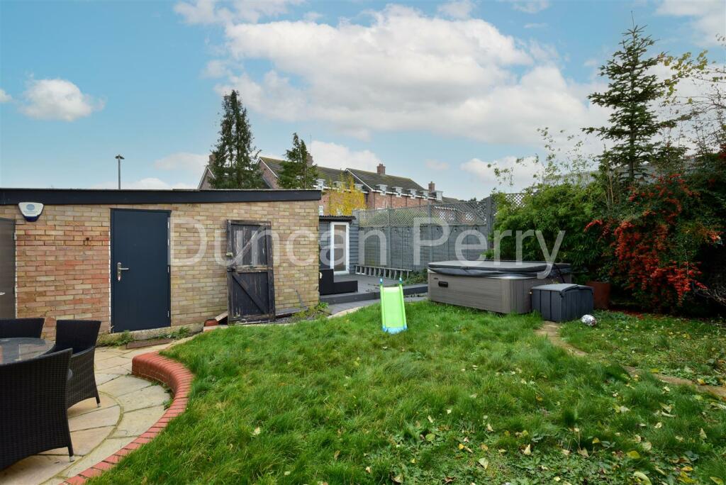 Additional image 17 of Greville Close, Welham Green