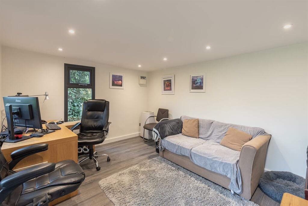 Additional image 10 of Blackhorse Lane, Redbourn, St. Albans