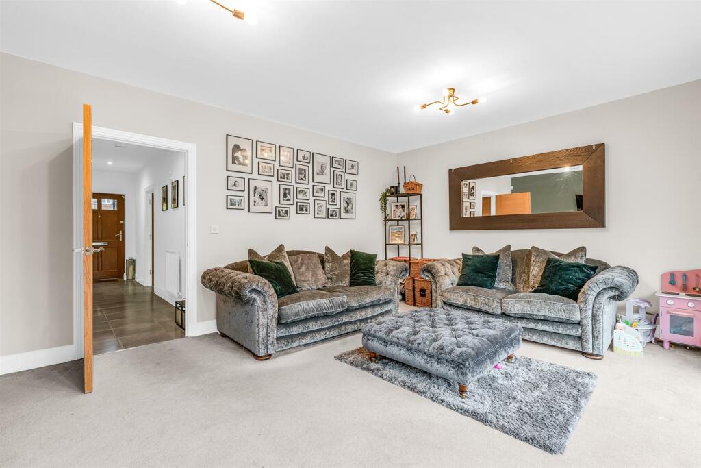 Additional image 12 of Meldrum Court, Welwyn