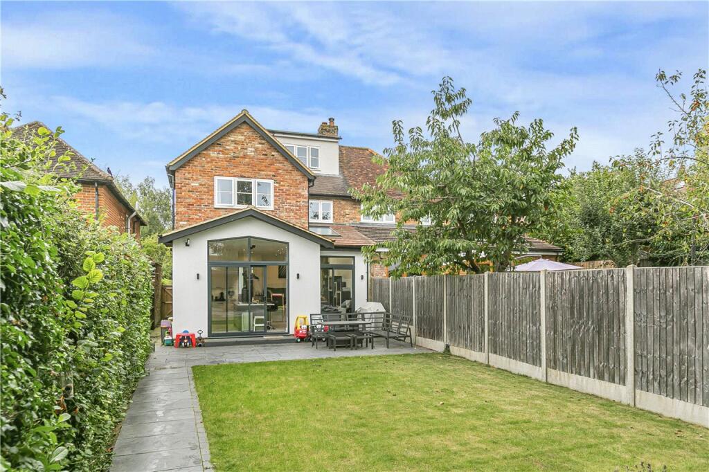 Additional image 20 of Crouch Hall Lane, Redbourn, St. Albans, Hertfordshire