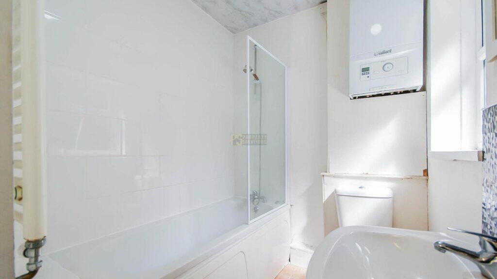 Additional image 8 of Dogpool Lane, Birmingham, B30 2XH