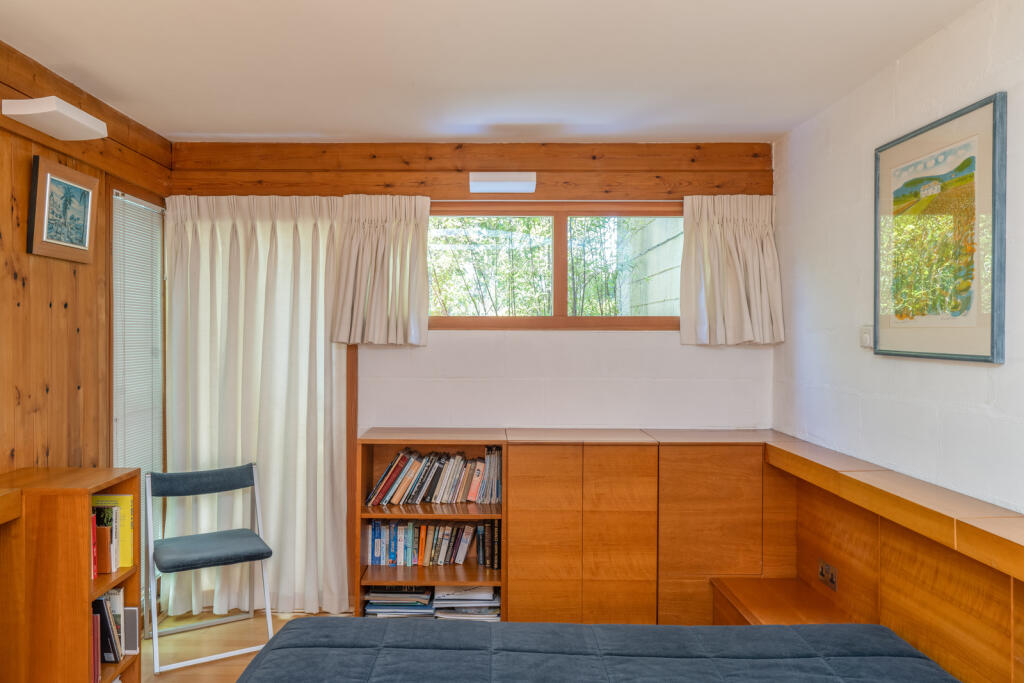 Additional image 21 of The Ryde, Hatfield, Hertfordshire