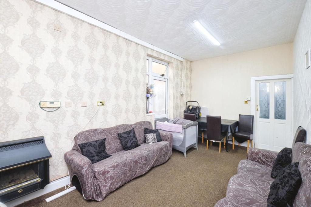 Additional image 8 of Park Road, Birmingham, B11