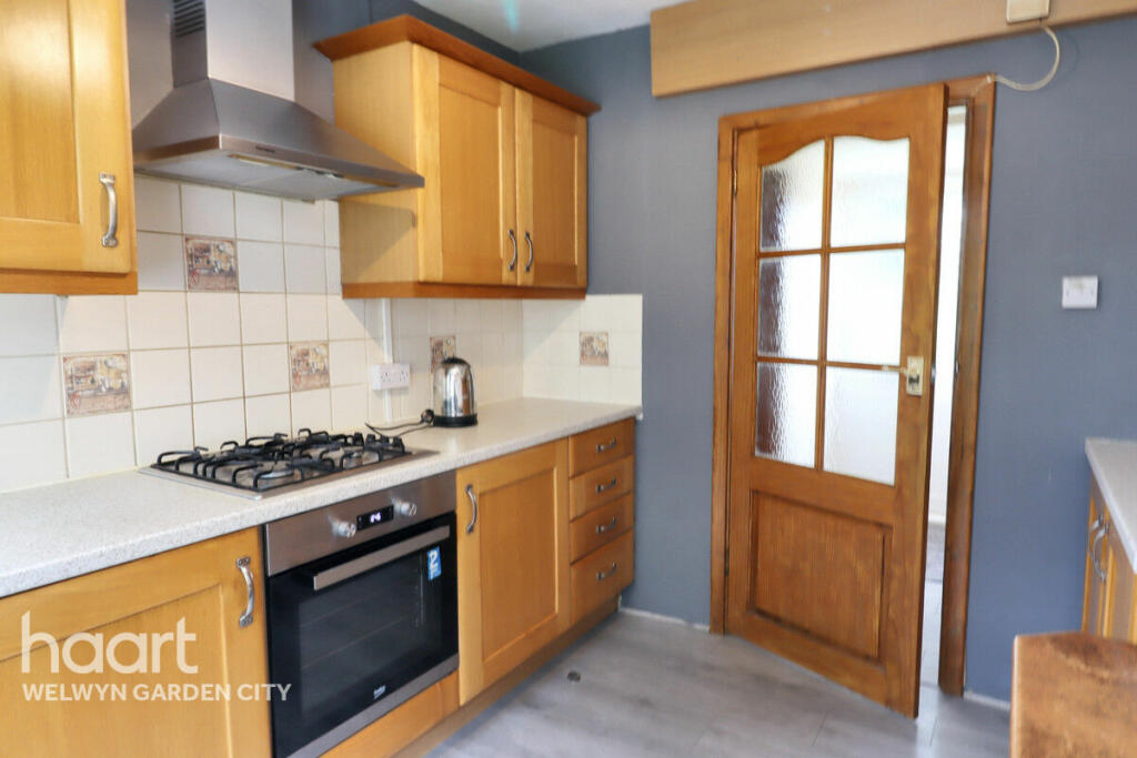 Additional image 10 of Four Acres, Welwyn Garden City